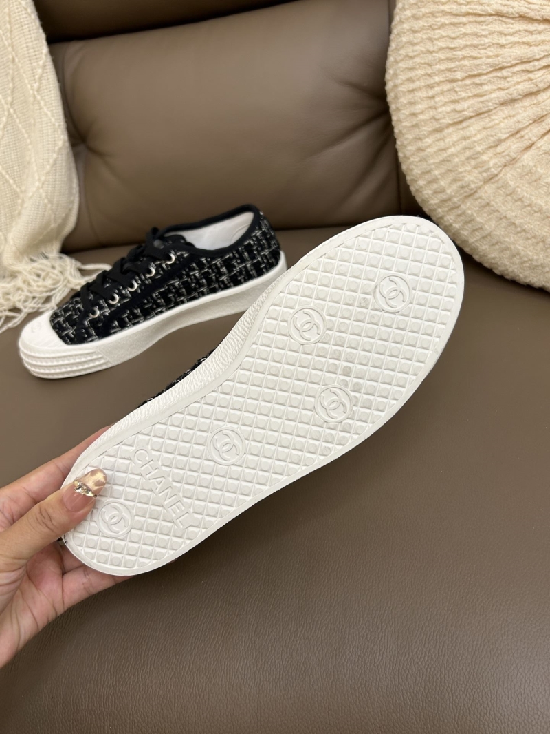 Ch**el sneakers